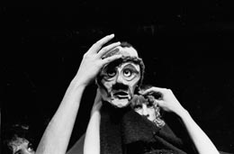 Macbeth: Macbeth is crowned